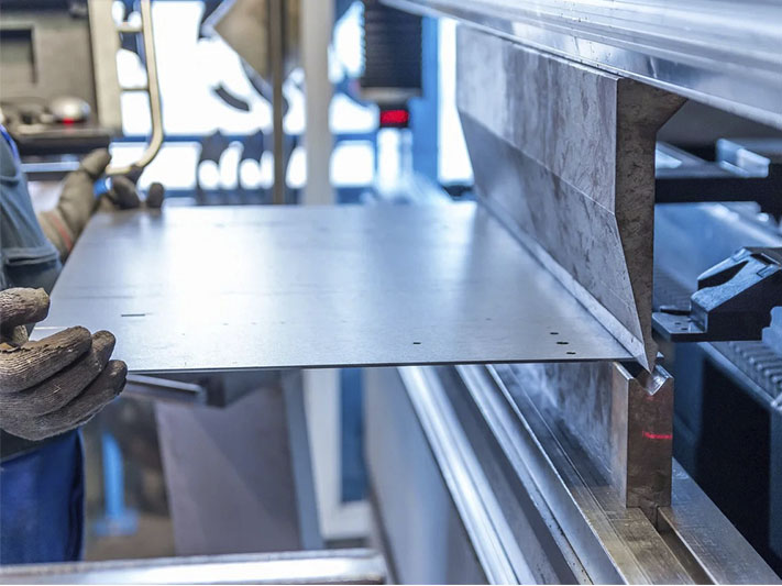 Гибка металла нашего производства