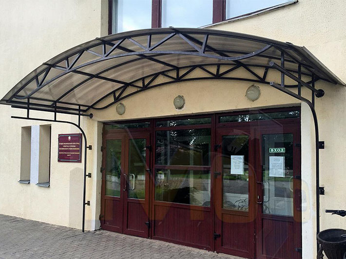 Навес из поликарбоната "Сеньор"